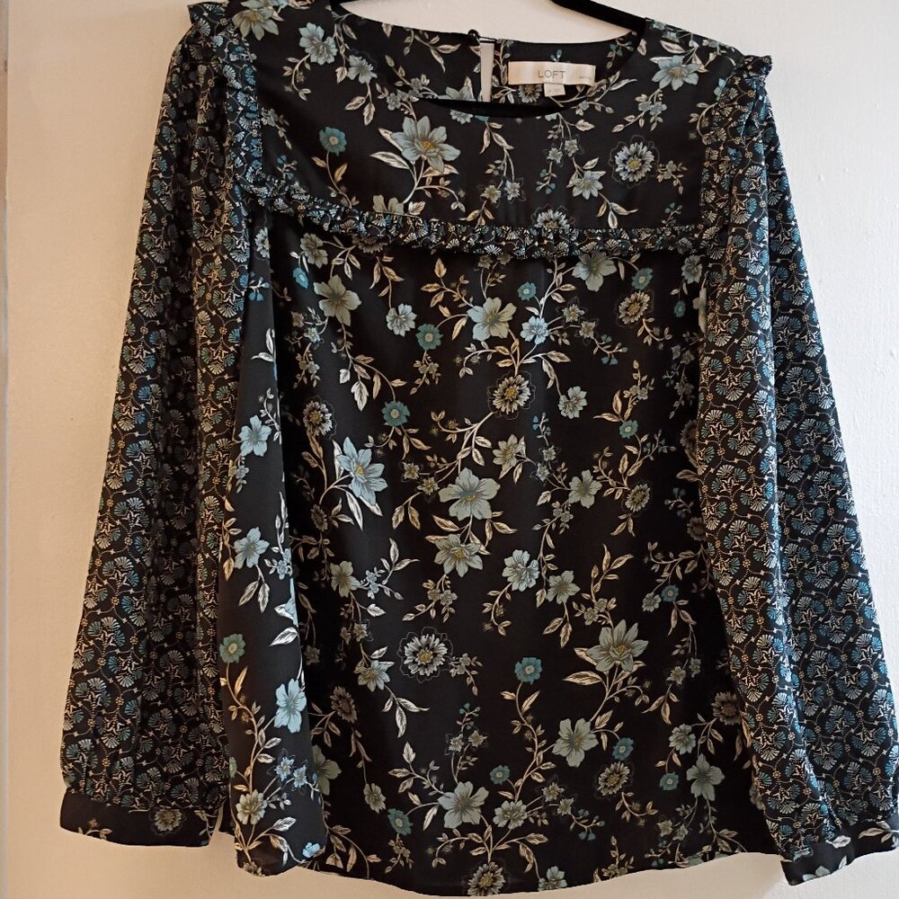 Women's Flower Blouse